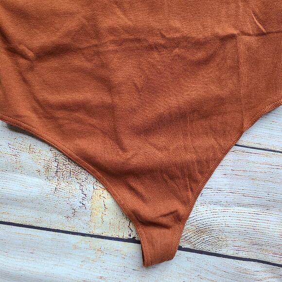 BP Bodysuit Ribbed V-Neck Tank Rust Size L - Picture 4 of 7